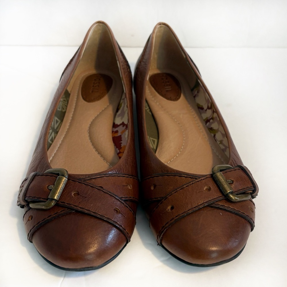 NWT Fossil Brown Leather Sandy Flats with Glossy Finish - Picture 4 of 12